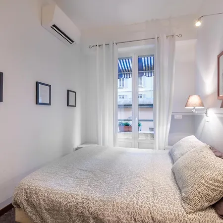Florence Apartment *